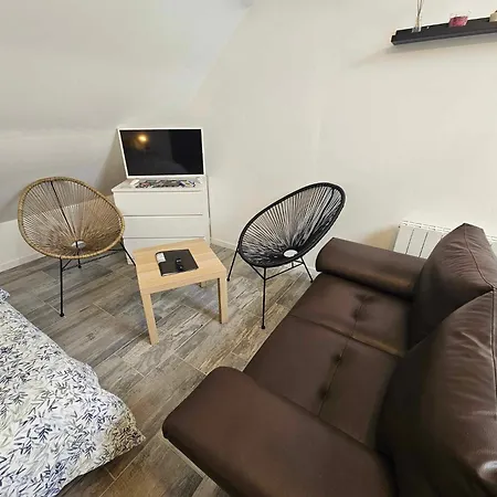 Du Cedre Apartment Cuvilly